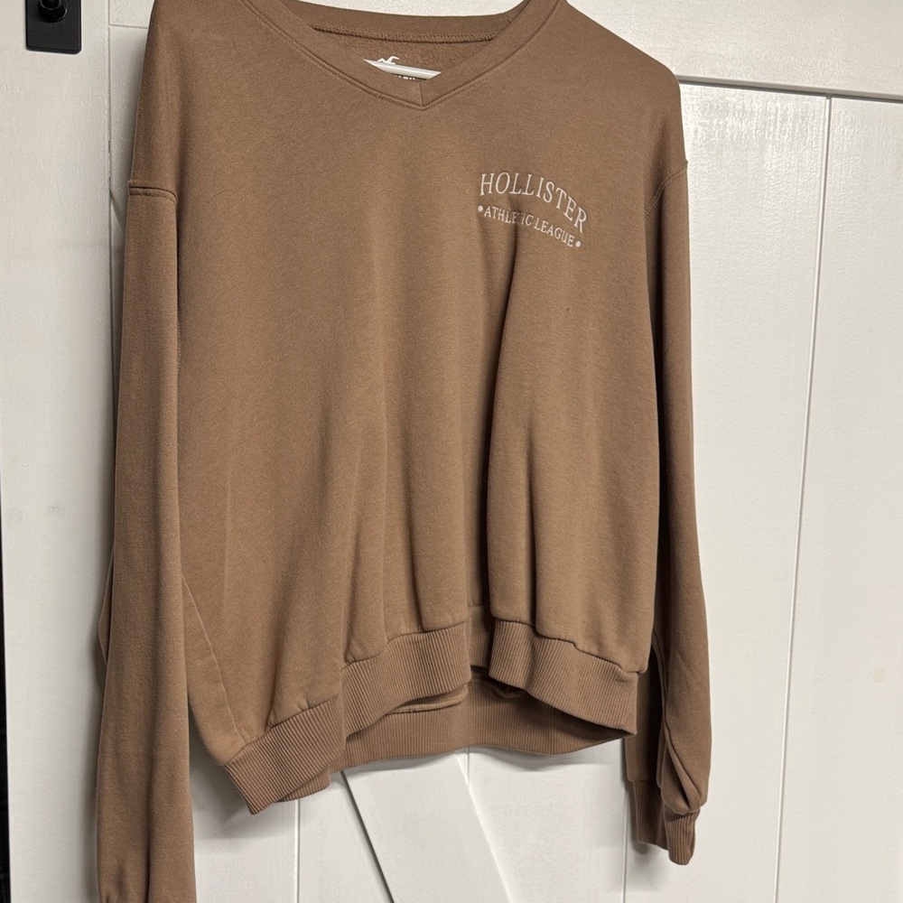 Hollister Brown V-Neck Sweatshirt